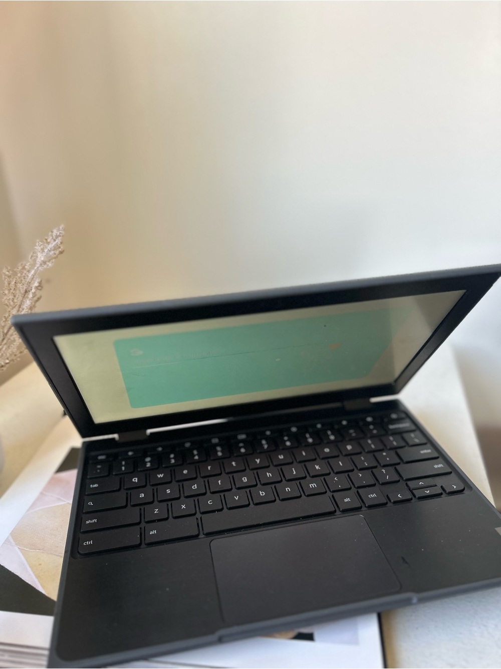 Black Chromebook Laptop - Sleek Portable Computer Lenovo 2nd Gen